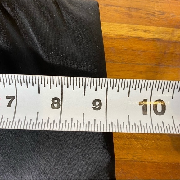 VINTAGE Black satin clutch evening Purse silver tone metallic frame and chain - Picture 9 of 10